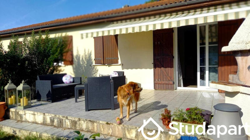 Chambre - 12 m² - 1 pièce