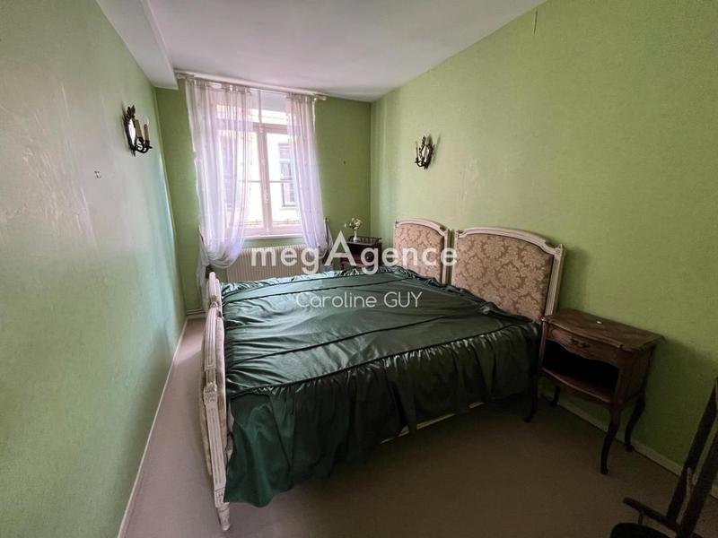 Maison - 177 m² - 6 pièces