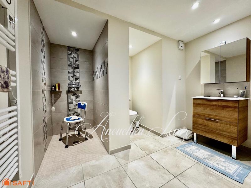 Villa - 175 m² - 6 pièces