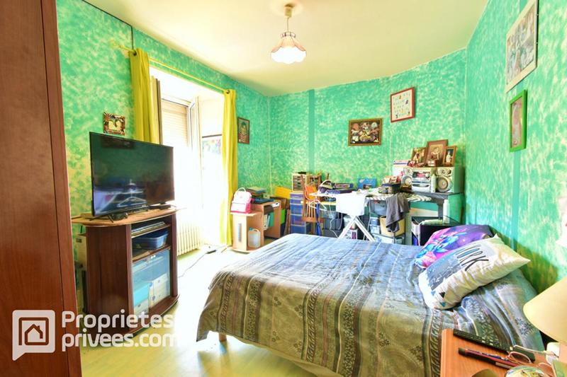 Maison - 206 m² - 7 pièces