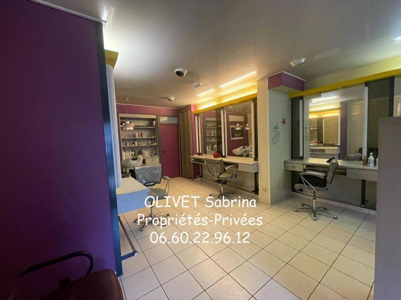 Immeuble - 72 m² - 4 pièces