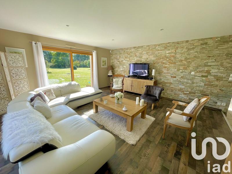 Maison de maîtres - 192 m² - 9 pièces