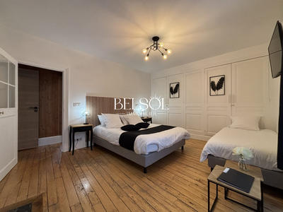 Maison ancienne - 197 m² - 7 pièces