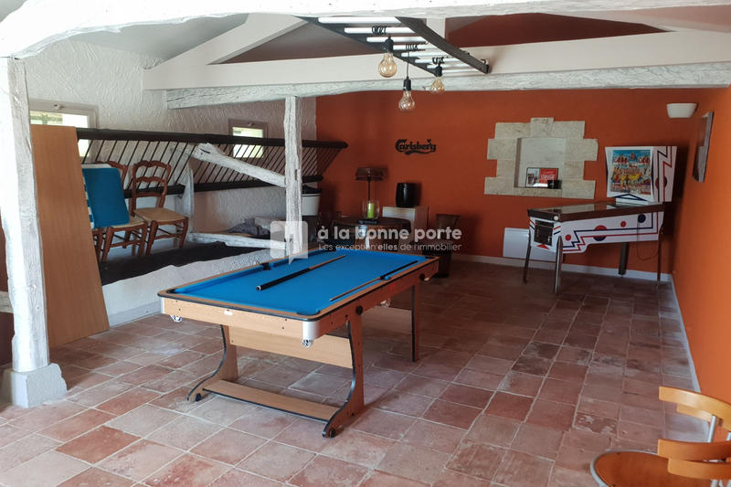 Maison - 273 m² - 6 pièces