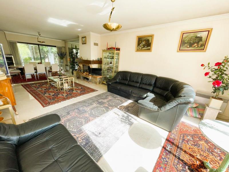 Maison - 172 m² - 6 pièces