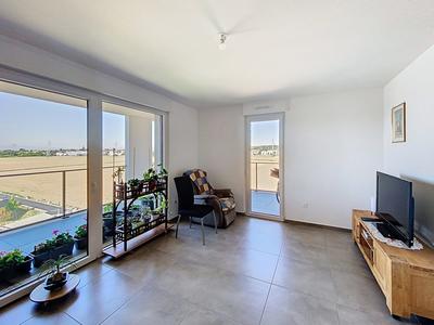 Appartement - 100 m² - 4 pièces