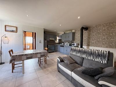 Maison - 350 m² - 10 pièces