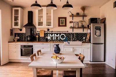 Maison - 98 m² - 3 pièces