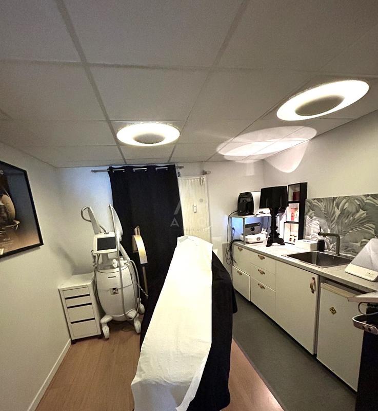Fonds de commerce - 45 m²
