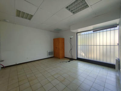 Local commercial - 65 m²