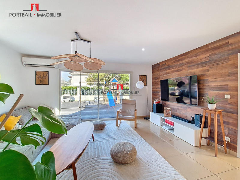 Maison contemporaine - 180 m² - 6 pièces