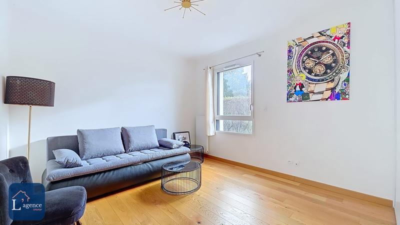 Appartement - 101 m² - 4 pièces