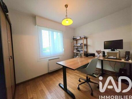 Maison - 96 m² - 5 pièces