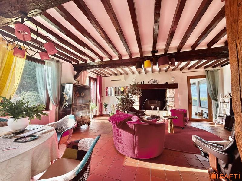 Maison - 160 m² - 5 pièces