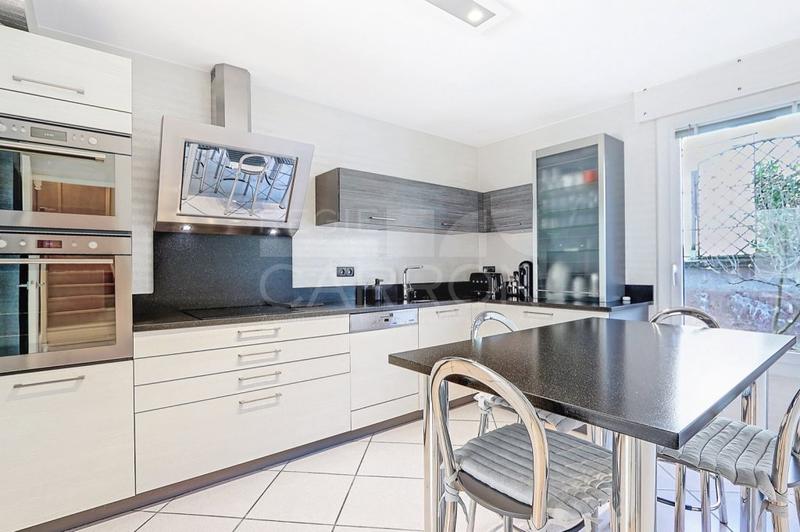 Maison de ville - 178 m² - 7 pièces