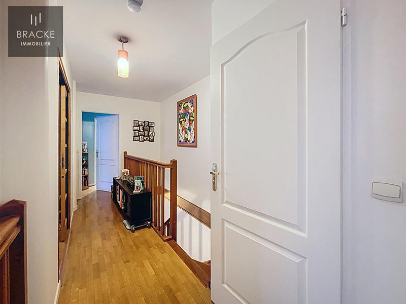 Appartement - 114 m² - 6 pièces