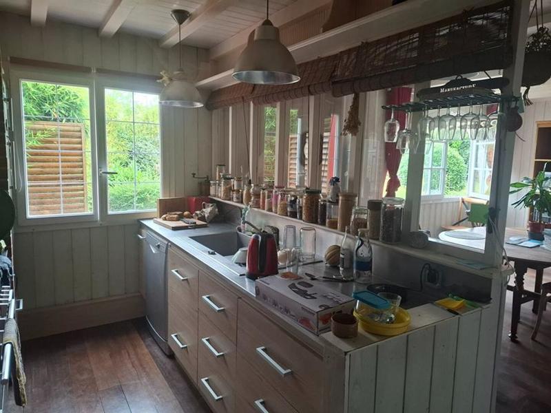 Local d'activité / Entrepôt - 285 m² - 6 pièces