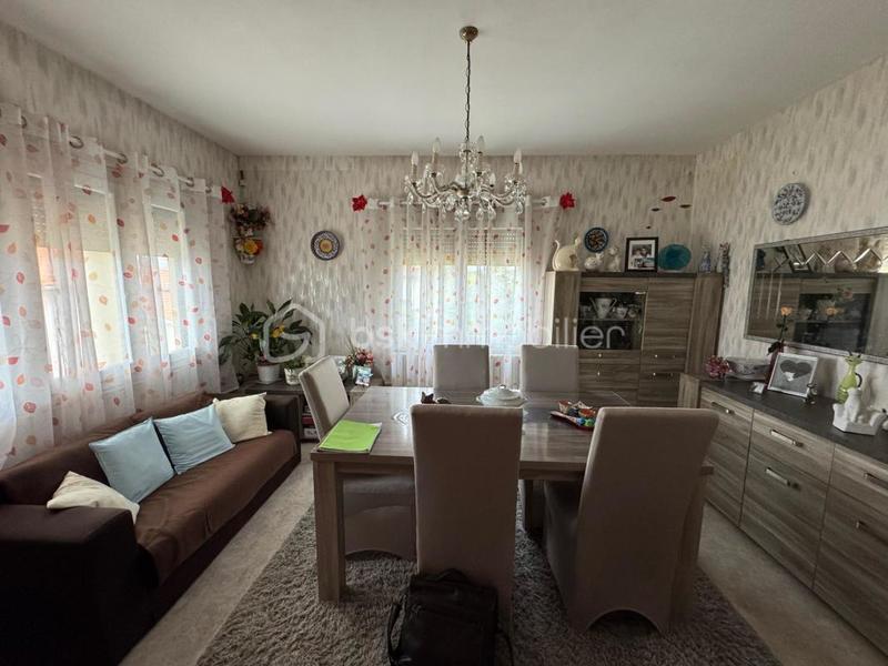 Maison traditionnelle - 66 m² - 4 pièces