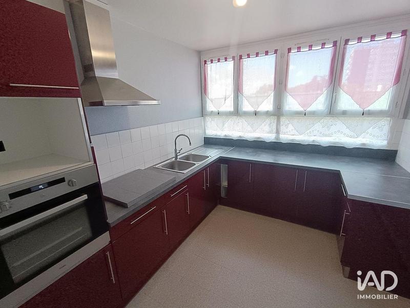 Appartement - 80 m² - 4 pièces