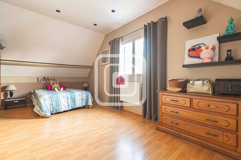 Maison - 130 m² - 6 pièces