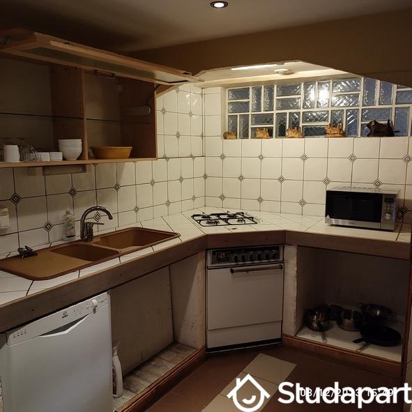 Chambre - 9 m² - 1 pièce