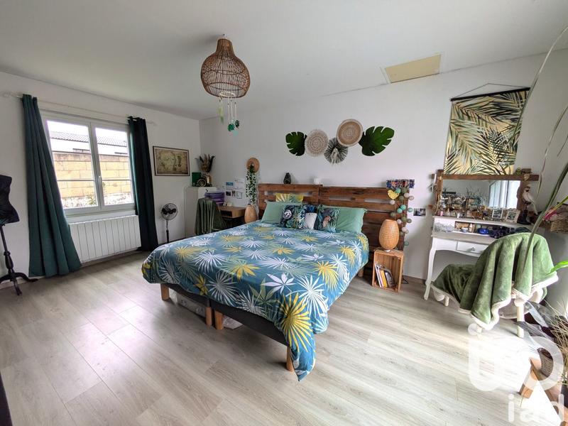 Maison - 176 m² - 7 pièces