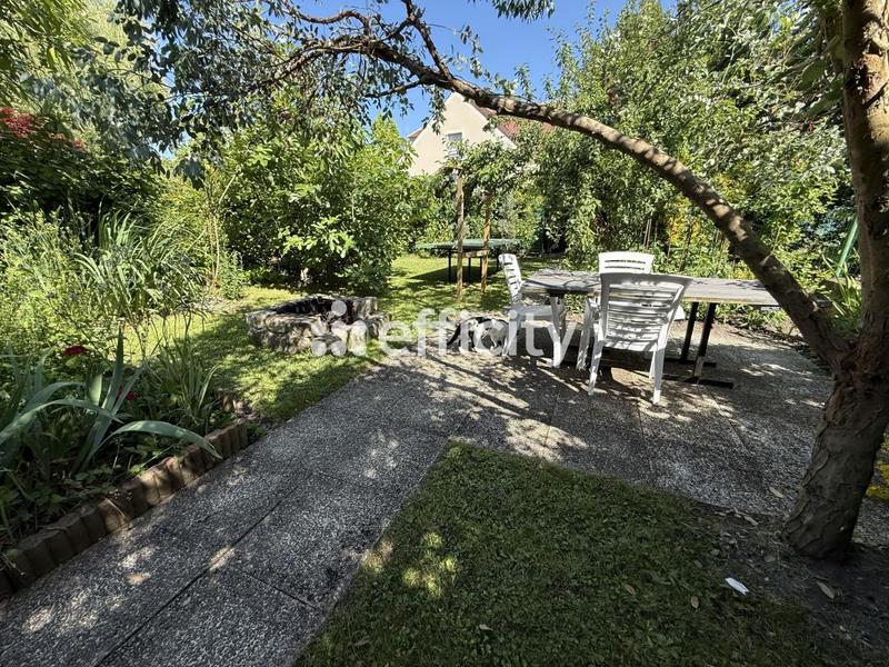 Maison - 119 m² - 6 pièces