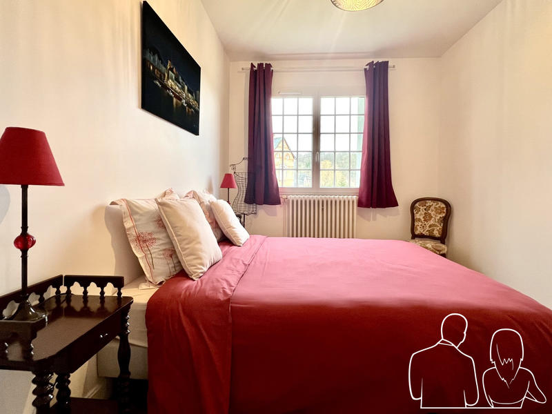 Maison ancienne - 335 m² - 10 pièces