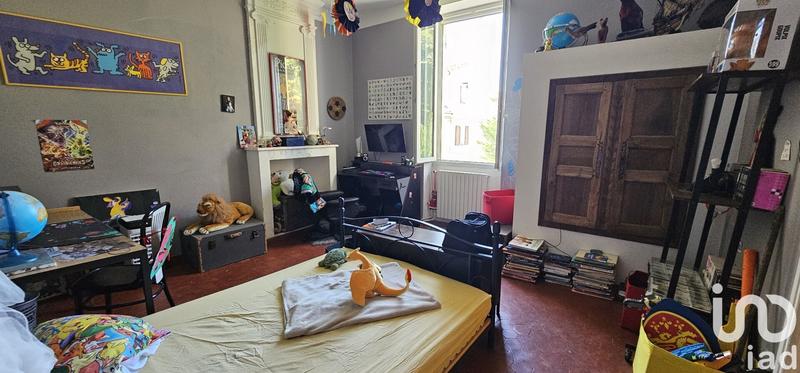 Maison - 393 m² - 9 pièces