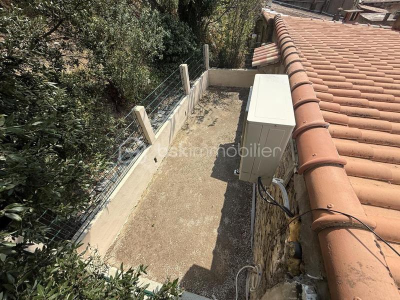 Appartement - 82 m² - 3 pièces