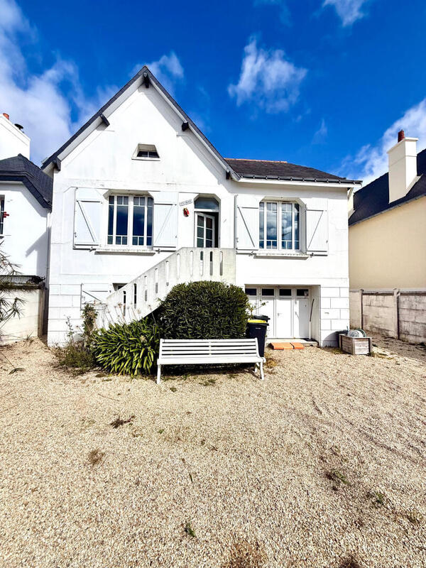 Maison - 120 m² - 4 pièces