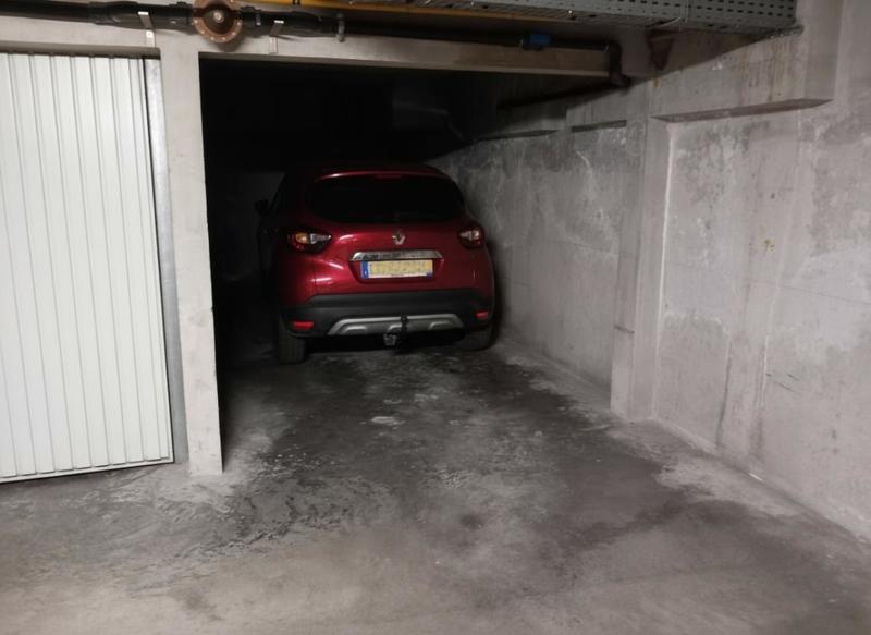 Parking / Garage - 14 m²