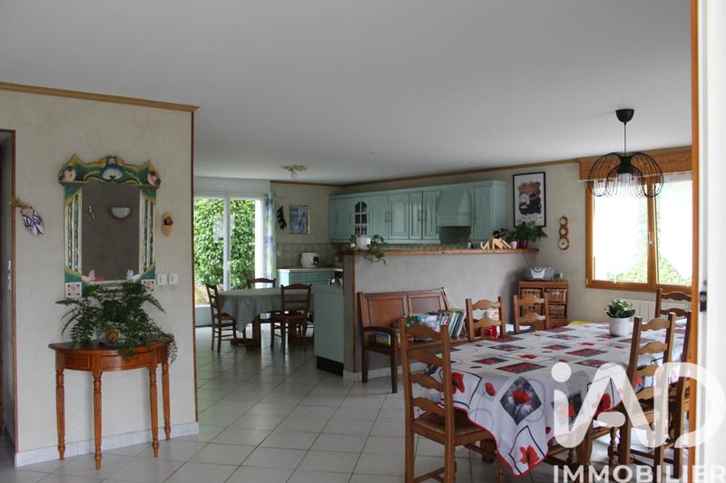 Maison - 183 m² - 7 pièces