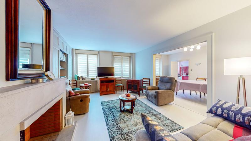 Maison - 206 m² - 9 pièces