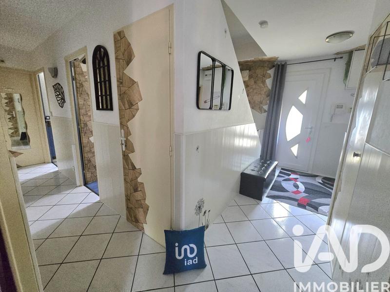 Maison - 111 m² - 6 pièces