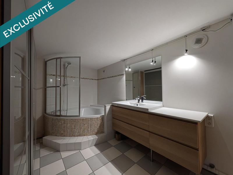 Maison de ville - 112 m² - 5 pièces