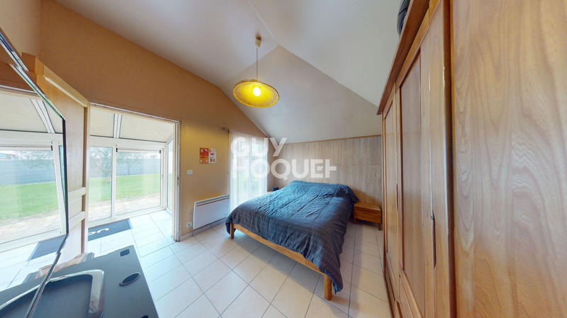 Maison - 200 m² - 9 pièces