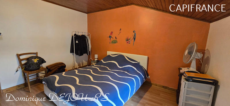 Maison - 102 m² - 5 pièces