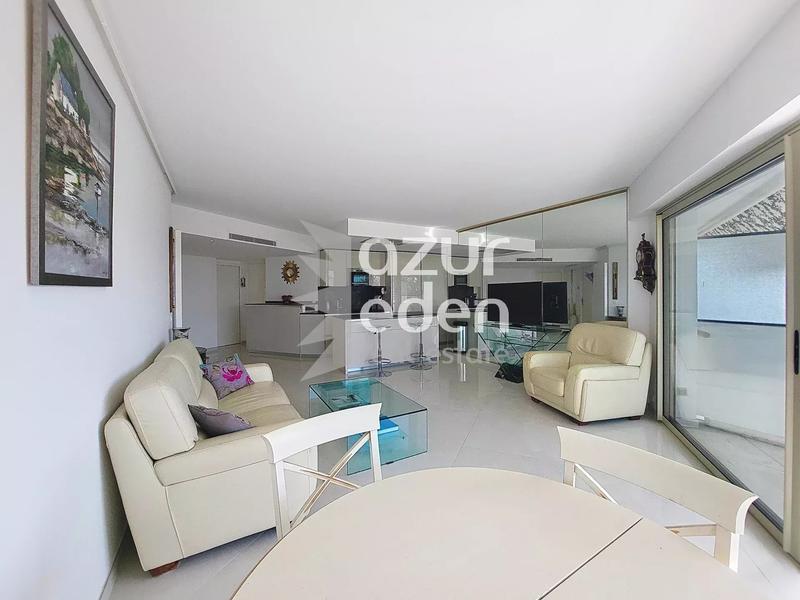 Appartement - 92 m² - 4 pièces