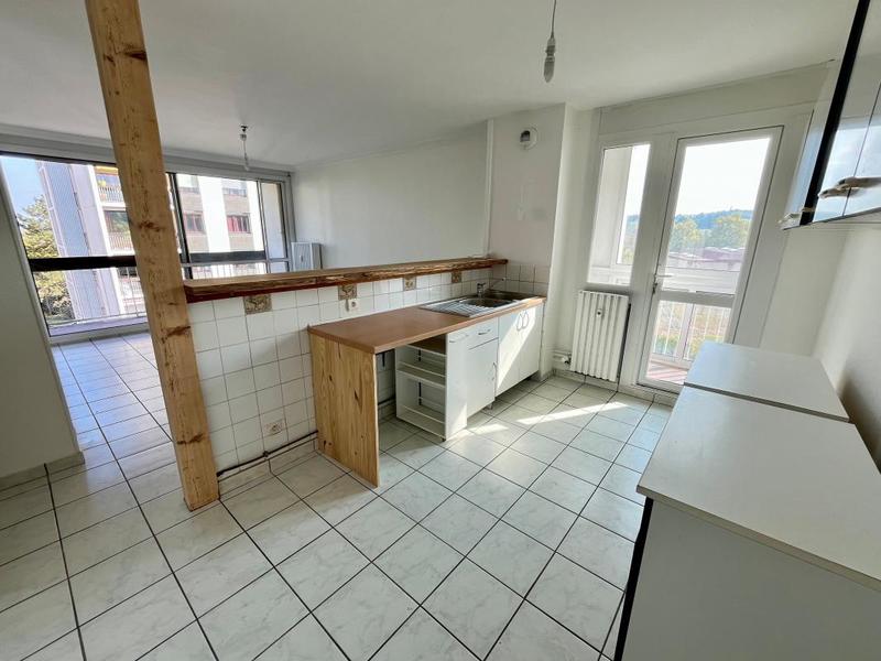 Appartement - 72 m² - 4 pièces