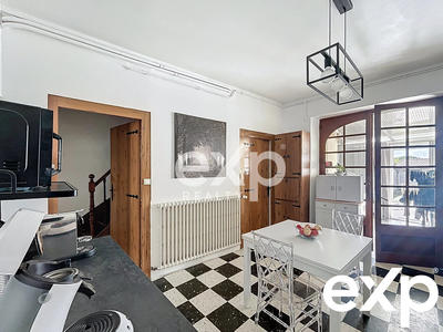 Maison - 105 m² - 6 pièces