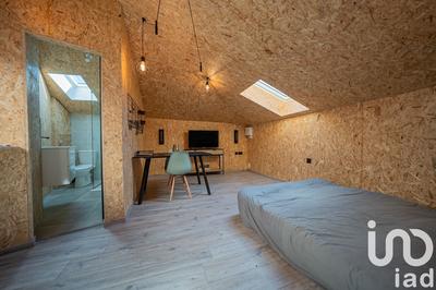 Studio - 25 m² - 1 pièce