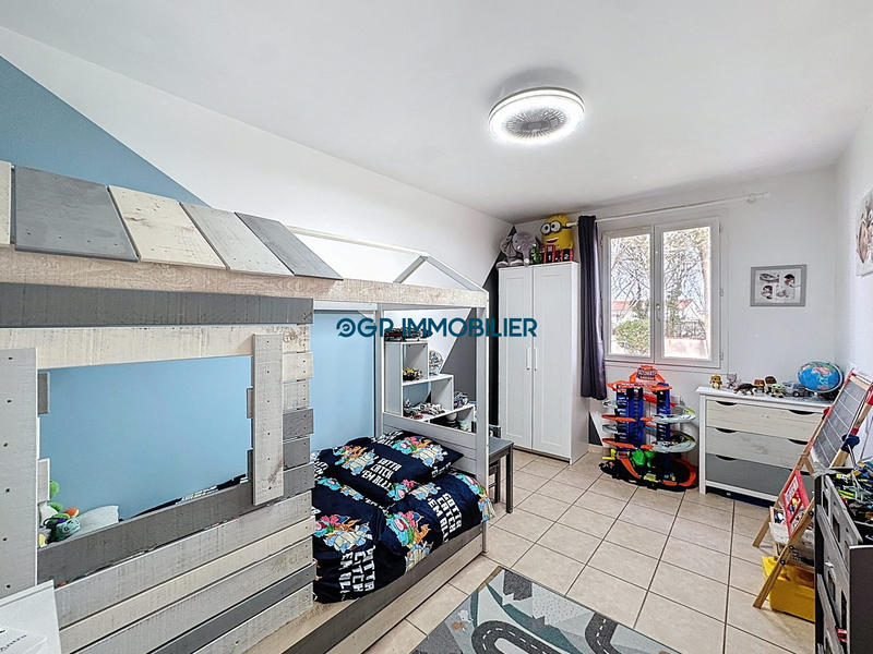 Maison - 92 m² - 4 pièces