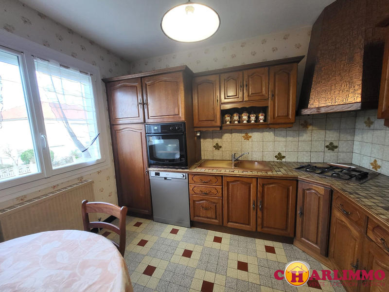 Maison traditionnelle - 108 m² - 4 pièces