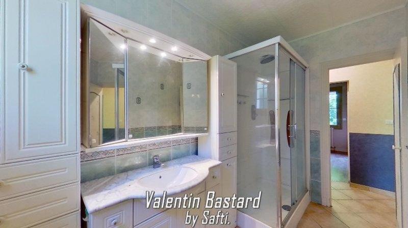 Maison - 150 m² - 8 pièces