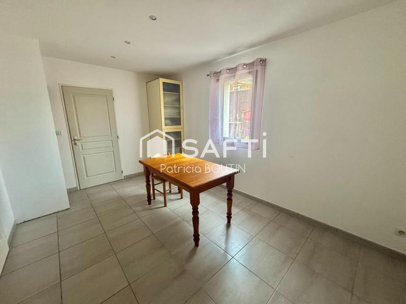 Maison - 249 m² - 11 pièces