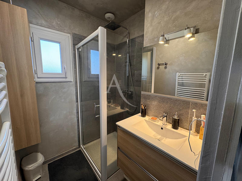 Maison - 75 m² - 4 pièces