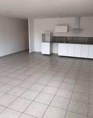 Appartement - 76 m² - 3 pièces