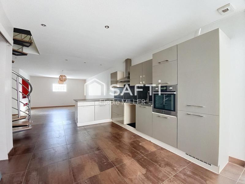 Maison de ville - 82 m² - 3 pièces