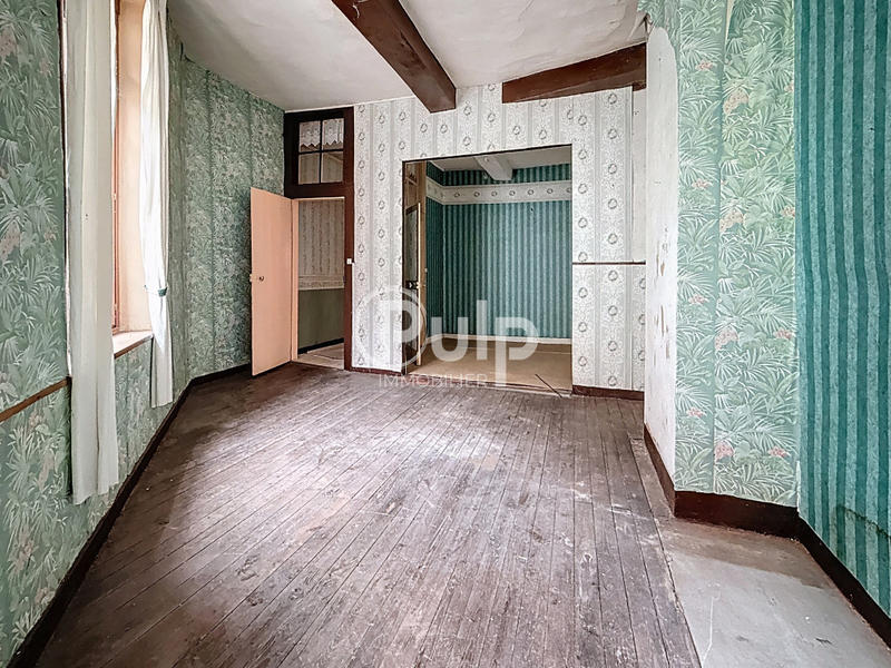 Maison - 200 m² - 12 pièces